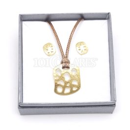 Conjunto chapado en oro